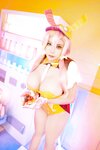[Cosplay] Queenie Chuppy - Mitsuri Bunny