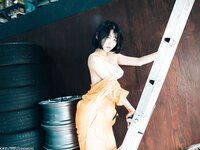 [Loozy] Zia (지아) - Garage Girl