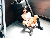 [Loozy] Zia (지아) - Garage Girl