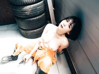 [Loozy] Zia (지아) - Garage Girl