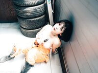 [Loozy] Zia (지아) - Garage Girl