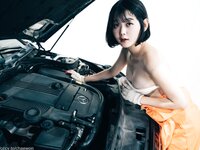 [Loozy] Zia (지아) - Garage Girl