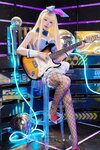 [Cosplay] 咬一口兔娘 喜多川兔女郎