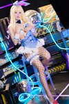 [Cosplay] 咬一口兔娘 喜多川兔女郎