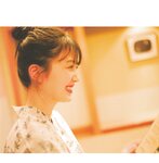[Photobook] Shiori Kubo 久保史緒里 - 1st Photobook Intersection 交差点(23-07-11)