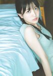 [Photobook] Shiori Kubo 久保史緒里 - 1st Photobook Intersection 交差点(23-07-11)