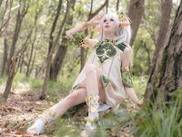 [Cosplay] 咬一口兔娘 万年萝莉纳西妲2