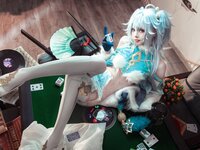 [Cosplay] 艾西aiwest PA15芙洛伦 跃雪逢春