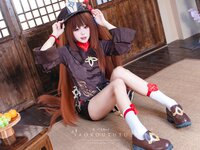 [Cosplay] 咬一口兔娘 往生堂堂主胡桃