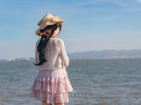 [Cosplay] 咬一口兔娘 邻家小妹