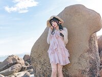 [Cosplay] 咬一口兔娘 邻家小妹