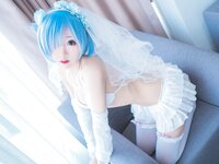 [Cosplay] 猫君君MaoJun 蕾姆内衣花嫁