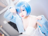 [Cosplay] 猫君君MaoJun 雷姆猫耳睡衣