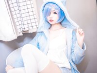 [Cosplay] 猫君君MaoJun 雷姆猫耳睡衣