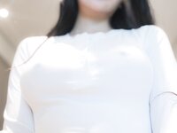 [Cosplay] 谢小蒽 幼幼 白衣牛仔裤