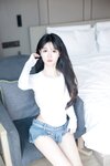 [Cosplay] 谢小蒽 幼幼 白衣牛仔裤