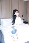 [Cosplay] 谢小蒽 幼幼 白衣牛仔裤