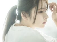 [Photobook] 紅羽りお デジタル写真集 ふれたくなる？ (Wunder Publishing House)