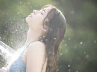 [Photobook] 紅羽りお デジタル写真集 ふれたくなる？ (Wunder Publishing House)