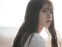 [Photobook] 紅羽りお デジタル写真集 ふれたくなる？ (Wunder Publishing House)