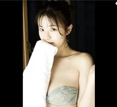 FRIDAY マンスリーガール029＝菊地姫奈 プラチナ100カット