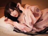 [Photobook] Mai Shirota 白田まい 白田まいと、貸切温泉と、濃厚接触