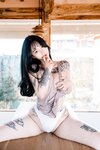 Jeon Bo-Yeon (전보연) - T Pants