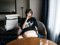 [Photobook] 美東澪 グラビア写真集 濡事(生) Wunder Publishing House