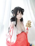 Coser@小仓千代w - No.10 - 有点不对劲的巫女