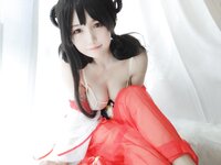 Coser@小仓千代w - No.10 - 有点不对劲的巫女