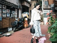 [Photobook] 百瀬菜月 写真集 熱情夜 (Wunder Publishing House)
