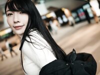 [Photobook] 百瀬菜月 写真集 熱情夜 (Wunder Publishing House)