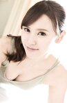 [Photobook] 上原志織 写真集 誘惑美容室