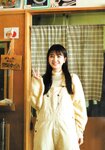 [Photobook] Shiori Kubo 久保史緒里 - 1st Photobook Intersection 交差点 (HQ Scan)