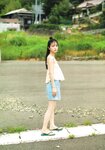 [Photobook] Shiori Kubo 久保史緒里 - 1st Photobook Intersection 交差点 (HQ Scan)