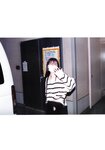 [Photobook] Shiori Kubo 久保史緒里 - 1st Photobook Intersection 交差点 (HQ Scan)