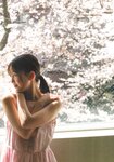 [Photobook] Shiori Kubo 久保史緒里 - 1st Photobook Intersection 交差点 (HQ Scan)