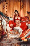 [Cosplay] 钛合金TiTi – 塞上红鸾异域风情