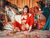 [Cosplay] 钛合金TiTi – 塞上红鸾异域风情
