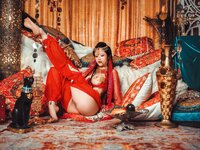 [Cosplay] 钛合金TiTi – 塞上红鸾异域风情