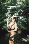 [Cosplay] 钛合金TiTi – 山间