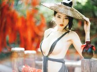 [Cosplay] 钛合金TiTi – 山间