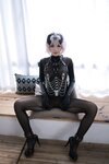 [Cosplay] 钛合金TiTi – 黑贞德