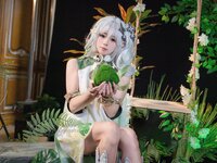 [Cosplay] Yaokoututu 咬一口兔娘ovo - Wannian Loli Nasida 万年萝莉纳西妲