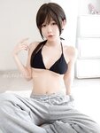 [Fantia] 2022年4月 迷之呆梨 1800日圓訂閱內容