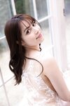 [Photobook] ミッシェル愛美 写真集「奇跡の雫」