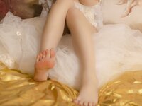 [Cosplay] 钛合金TiTi – 圣诞圣母