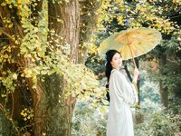 [Cosplay] 年年 – 秋兮 [44P-358M]