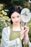 [Cosplay] 年年 – 秋兮 [44P-358M]