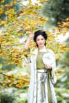 [Cosplay] 年年 – 秋兮 [44P-358M]